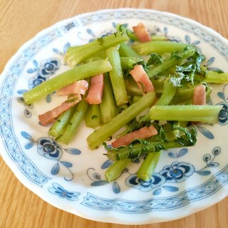 大根葉とベーコンのバター醤油炒め